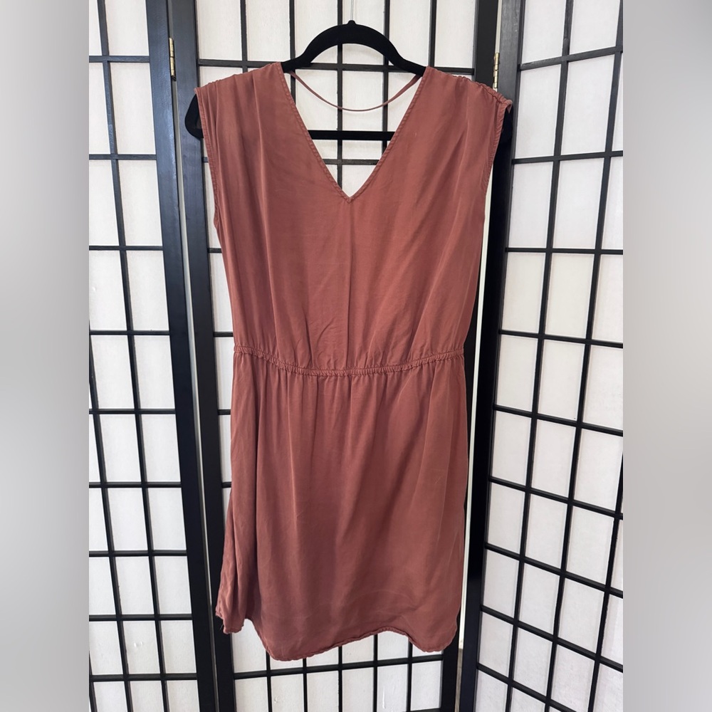 Universal Thread Rust Sleeveless V-Neck Dress